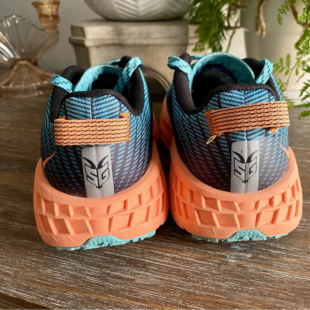 HOKA Speedgoat 4 Trail Running Walking Athletic Sneakers Shoes 6.5 Blue